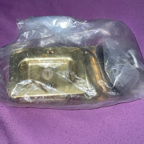 NEW Premium Quality Mid-Century Pocket Door Privacy Lock Set in Polished Brass - Picture 3 of 8